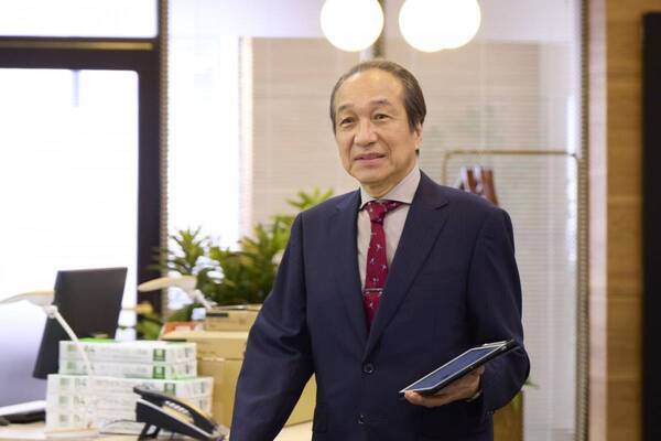 娘のためについた嘘で大事件が勃発。松田元太演じる人見のギャップがメロすぎた【人事の人見＃5】