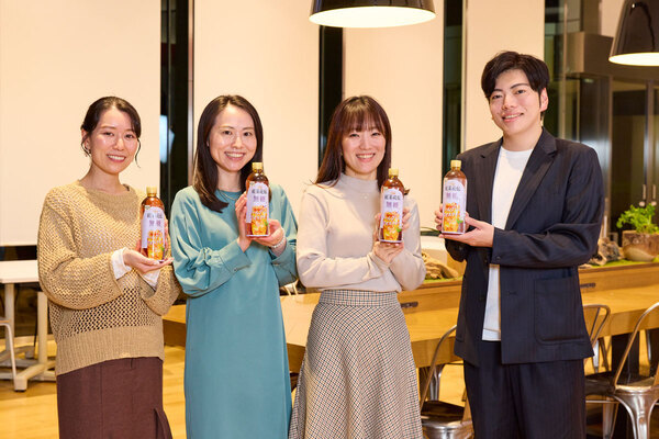 自宅でおいしい紅茶を淹れるには？　「紅茶花伝」担当者が教える「おいしい紅茶の淹れ方＆無糖紅茶のフードペアリング」