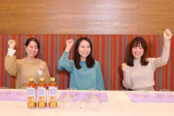 自宅でおいしい紅茶を淹れるには？　「紅茶花伝」担当者が教える「おいしい紅茶の淹れ方＆無糖紅茶のフードペアリング」