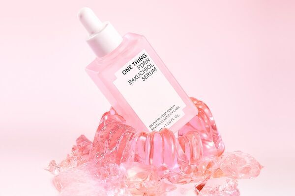韓国発スキンケアブランド“ONE THING”から、ぷるんととろけるジェリーのような新感覚美容液「PDRNバクチオールセラム」登場