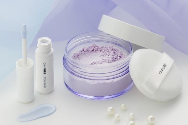 ちふれのコンシーラーとルースパウダーに透明感あふれる秋冬の新色が登場