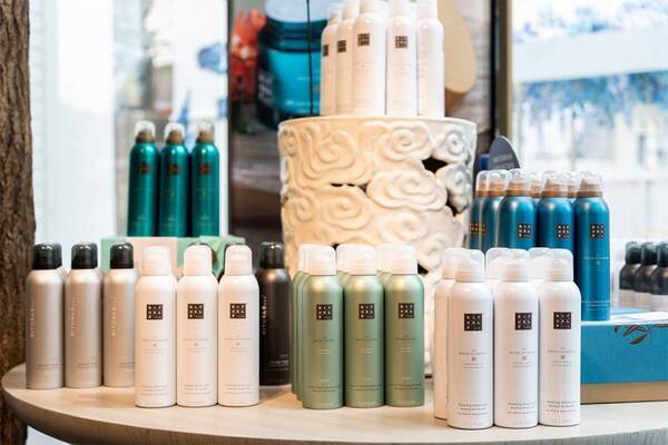 「リチュアルズ」って知ってる？　モコモコ泡と香りに癒やされる、今大注目のボディケアブランドを調査