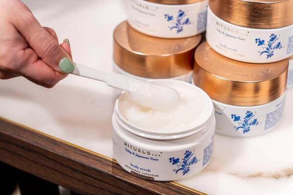 「リチュアルズ」って知ってる？　モコモコ泡と香りに癒やされる、今大注目のボディケアブランドを調査