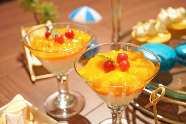 世界を旅した気分に！　夏の女子会にぴったりな「Trip.com×メルキュール東京日比谷」コラボのサマーアフタヌーンティー