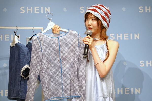 本田仁美（SAY MY NAME）が夏を楽しむコーデを披露！　SHEIN×HITOMIコラボ発売