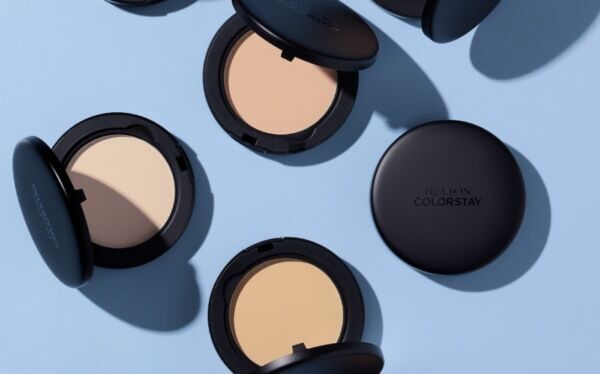 レブロンから24時間くずれず、しっかり紫外線カットするUVフェイスパウダーが新登場！