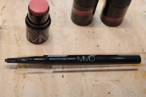 MiMCから2025AW新作が登場。ピンク＆オレンジのアイカラー、リキッドルージュ新色も