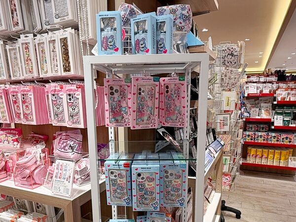 1.5万円あったら何を買う？　コスメオタク二人がプラザでお買い物