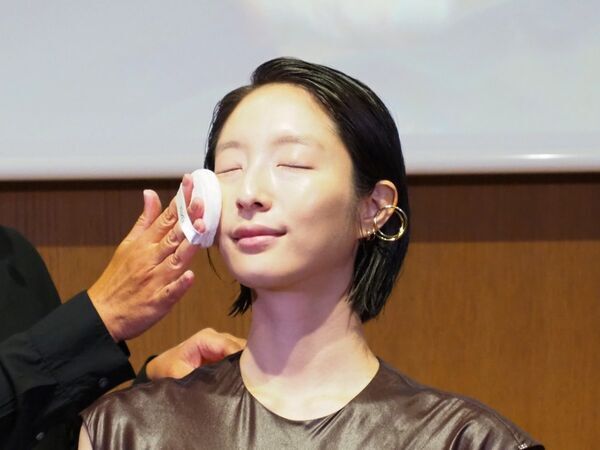 エクセル、大人気アイブロウがリニューアル＆限定パウダーは待望の定番化。新作には美容液コンシーラーも【2025年秋冬 新商品発表会レポート】