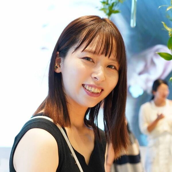 不調を感じやすい季節もこれがあれば大丈夫。働く女性がポーチに入れている“お守りアイテム”