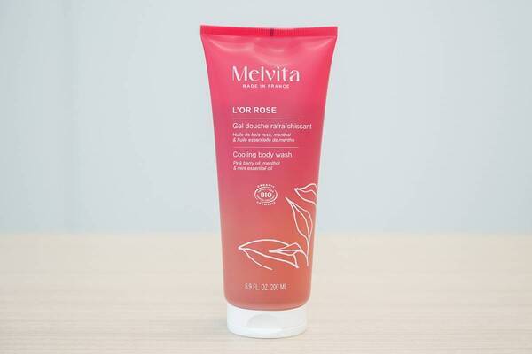 プルプル二の腕が気になる人に！　メルヴィータの引き締め成分配合「ロルロゼ」シリーズで夏のボディメイクを