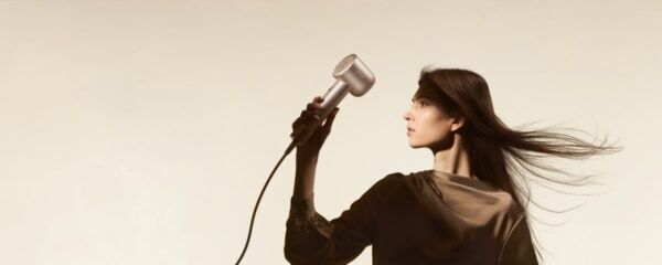 これ1台でドライヤーもアイロンも完結！　Dreame、コンパクトで高性能なヘアドライヤー新登場