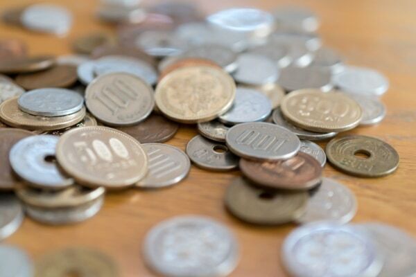 いい意味と悪い意味がある？ 「小銭」が出てくる夢のメッセージ