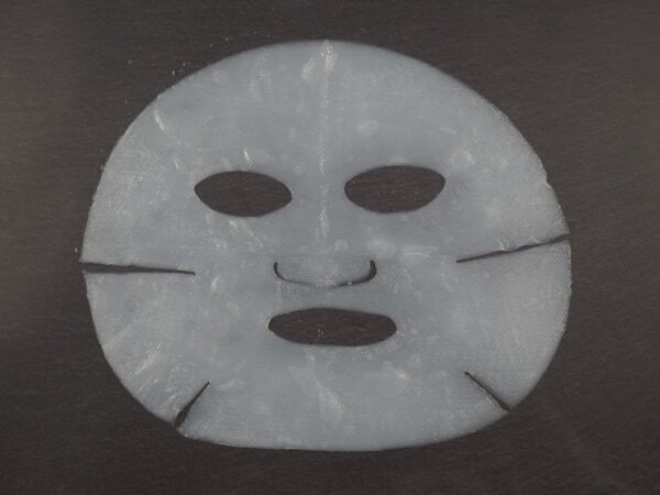 ほてりやテカリが気になる時、特別なイベントの前……。コスメオタクが選ぶ夏のシートマスクは？