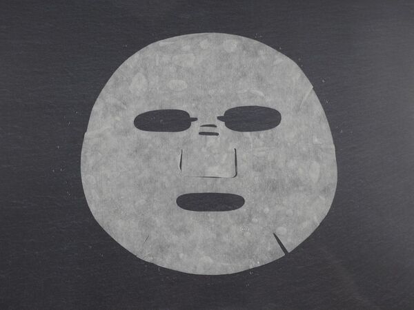 ほてりやテカリが気になる時、特別なイベントの前……。コスメオタクが選ぶ夏のシートマスクは？