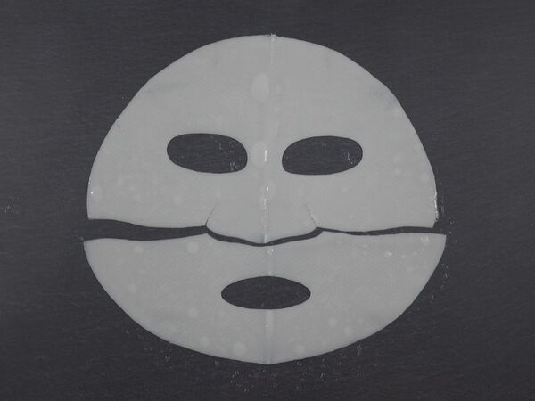 ほてりやテカリが気になる時、特別なイベントの前……。コスメオタクが選ぶ夏のシートマスクは？