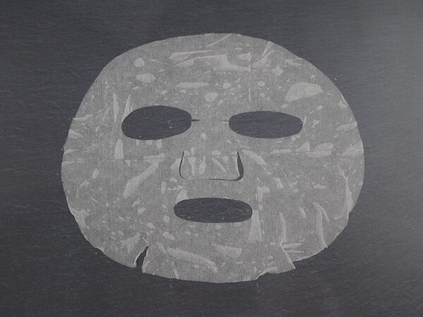 ほてりやテカリが気になる時、特別なイベントの前……。コスメオタクが選ぶ夏のシートマスクは？