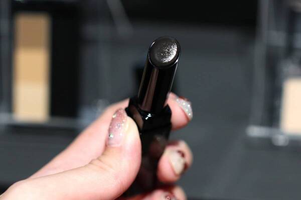 KATEの「陰影メイク」をグローバルに発信！　ヘアメイクアップアーティスト GENSEIがメイク術を披露