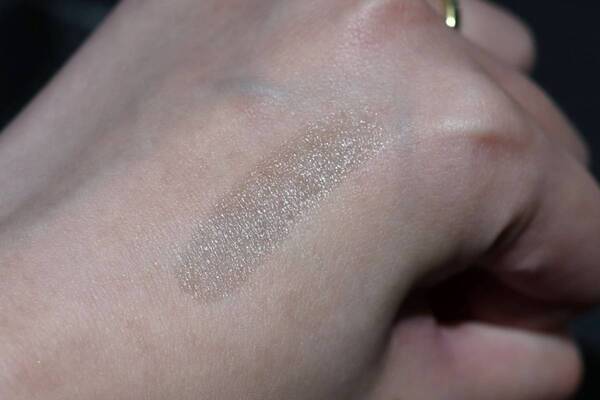 KATEの「陰影メイク」をグローバルに発信！　ヘアメイクアップアーティスト GENSEIがメイク術を披露