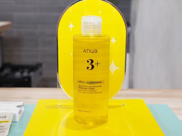 タブレット錠をインしてフレッシュに。AnuaからビタミンCの鮮度に着目した化粧水が誕生