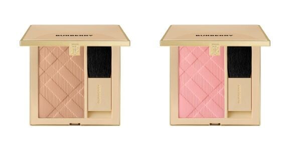 バーバリー ビューティから、自然な血色感の新ブラッシュと、艶やかな発色のリップスティック新色が登場