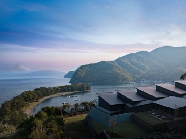 1日5組限定の絶景お宿。「富士青藍」で富士山・海・露天風呂を堪能するご褒美旅へ