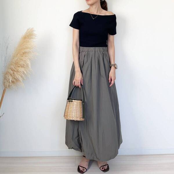 まさに“賢い大人女子の味方”。GUのリブニットが夏から秋にかけて大活躍の予感！