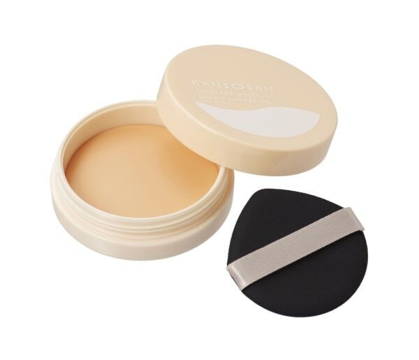 「乾燥さん」しっとり保湿＆ツヤ肌仕上げのバームファンデがついに定番化！