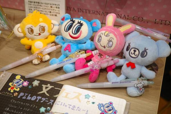 ロフトで2026年版ダイアリーをチェック！　平成リバイバルな新作文具もそろう『文フェス 2025AUTUMN』も開催中