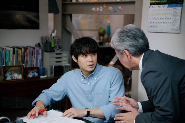 親の支配を超えて──18歳の女子高生が選んだ“自分の意思”という成人の証【僕達はまだその星の校則を知らない#8】