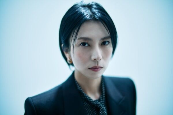 芸能事務所社長“柴咲コウ” vs 週刊誌記者“川口春奈”芸能界の“タブー”に切り込むABEMAオリジナルドラマ『スキャンダルイブ』配信決定