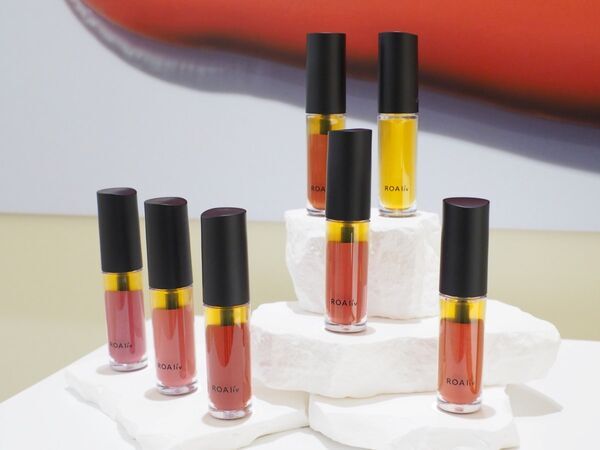 ROAlivの唇美容液「ハニーラスター」がリニューアル。肌になじむカラーでぷるんとふっくら唇に