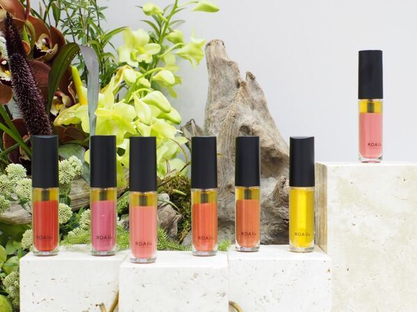 ROAlivの唇美容液「ハニーラスター」がリニューアル。肌になじむカラーでぷるんとふっくら唇に
