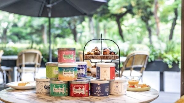 まるでフランスに来たみたい……！　KUSMI TEA×⽇⽐⾕パレス、フレンチアフタヌーンティー with KUSMI TEA『エリゼ宮シリーズ』開催