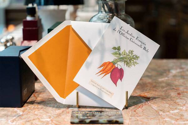 ギフトにおすすめの「オフィシーヌ・ユニヴェルセル・ビュリー」アイテム3選。刻印サービスも、ラッピングもすてき！