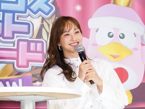 ドン・キホーテの人気コスメは？　「#ドンコスヒットアワード 2025AW」を発表。藤本美貴、菅野結以が登壇