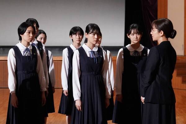 愛実の愛する短歌と、その伏線を回収した砂浜のラスト【愛の、がっこう#最終話】