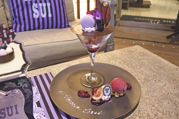 ANNA SUIの世界に浸れる！　平成女児におすすめしたい「ザ ストリングス 表参道×ANNA SUI」コラボアフタヌーンティーがエモすぎた