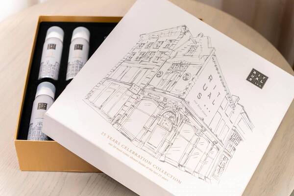 静かな心を手に入れる「リチュアルズ」の新・ご自愛コスメ。3,300円のお得なホリデー限定セットも