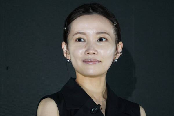 KATE新ベースメイクライン「月夜の海月」が登場！　水越みさとも絶賛の“醒めないツヤ肌”