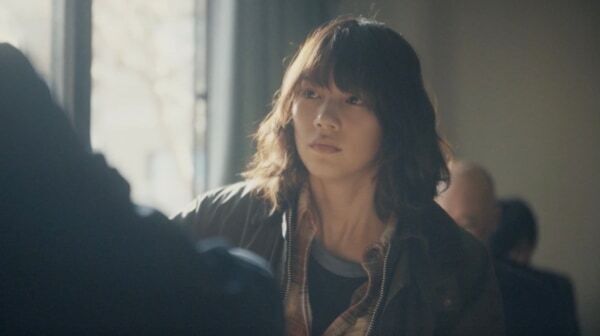 のん“飛鳥”、人生どん底から自らの才能で這い上がる！　怒とうの反撃編が開幕「ABEMA」ドラマ『MISS KING / ミス・キング』第3話、無料配信を開始！