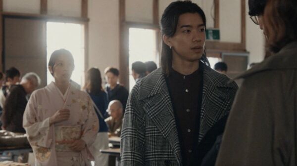 のん“飛鳥”、人生どん底から自らの才能で這い上がる！　怒とうの反撃編が開幕「ABEMA」ドラマ『MISS KING / ミス・キング』第3話、無料配信を開始！