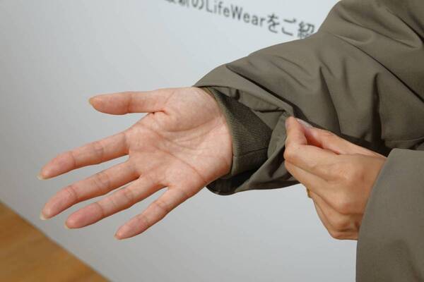 【ユニクロ】冬本番まで着まわしたい！　ラフなのにシャレ見えする秋冬大人女子コーデ3選