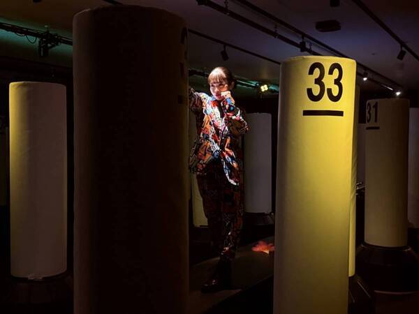 “一人になりたい”夜は、音と光の中へ。仕事終わりのアラサー女子が暗闇ボクシングで全力デトックス体験