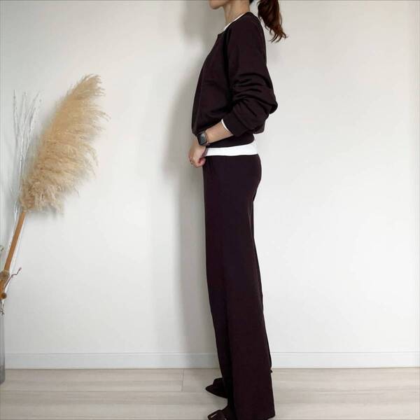 【ユニクロ】名品パンツでつくる！　秋らしさ満点の大人セットアップコーデ