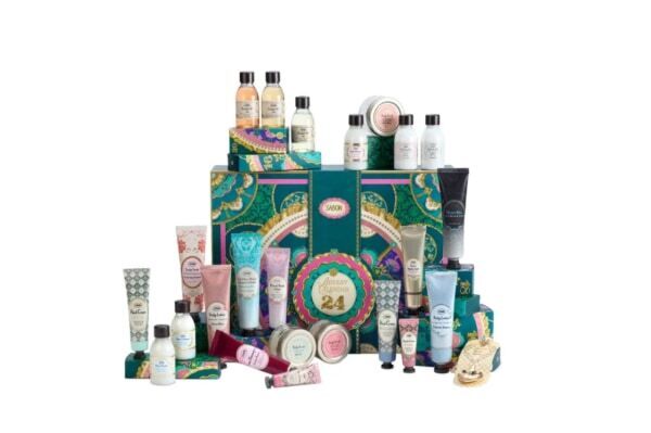 キンモクセイの香りが演出する魔法のような夜。 SABONから”一夜限りの晩餐会”をテーマにしたホリデーコレクションが登場