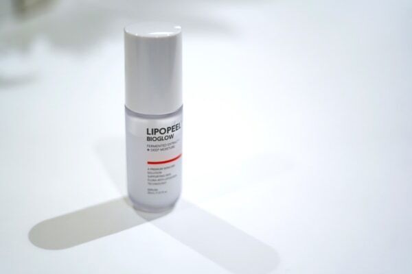 角質ケアも保湿も栄養も諦めたくない！　3本のマイルド角質ケア美容液「リポピール」を体験レビュー