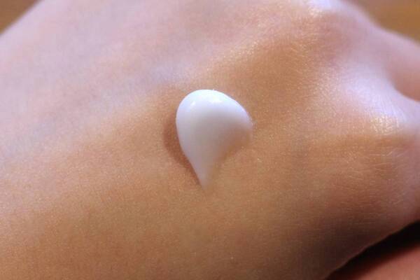 ゆらぎ肌に攻めの選択肢を。アクシージア「リスブラン」がコンセプトを刷新！　全国本格販売もスタート