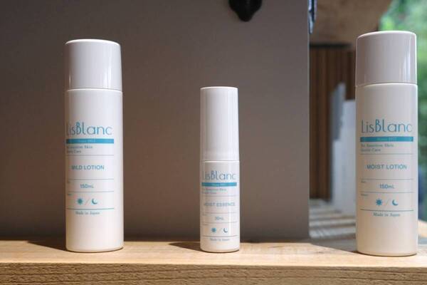 ゆらぎ肌に攻めの選択肢を。アクシージア「リスブラン」がコンセプトを刷新！　全国本格販売もスタート