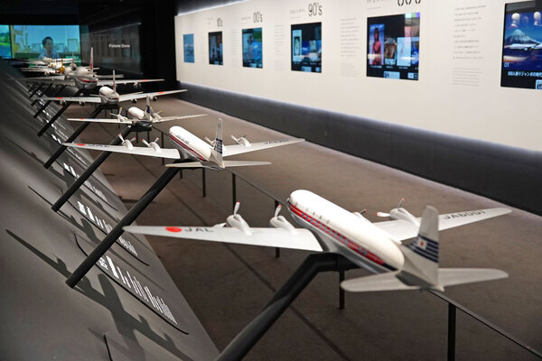 ひとりで見た夕焼けが沁みる……。JAL SKY MUSEUMでアラサー女子が“おひとりさま”を満喫した話